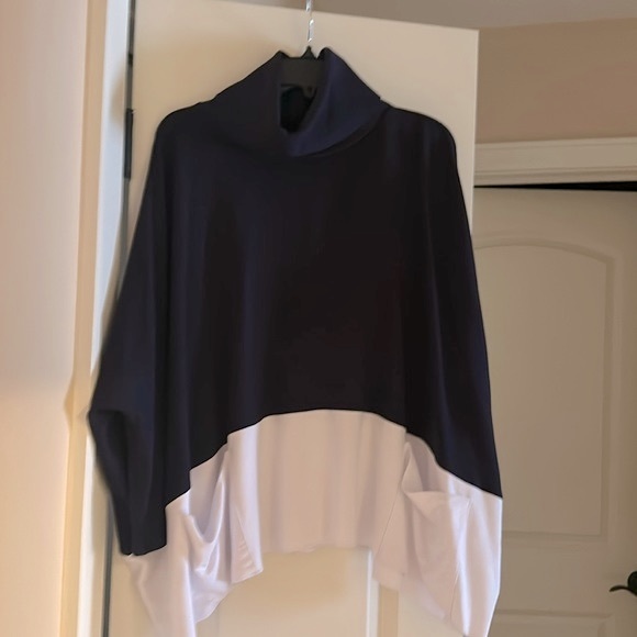Jofit capelike fit turtleneck - Picture 1 of 5